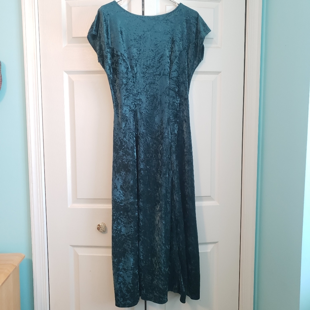 1990's All That Jazz Green Velvet Scoopback Dress Gem